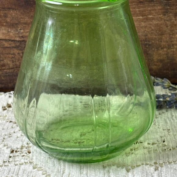 Vintage Green Uranium Depression Glass Hazel Atlas Syrup Pitcher With Handle & S - Picture 6 of 8